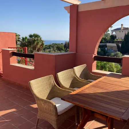 Stylish Comfortable Spacious Penthouse With Sea And Pool View *